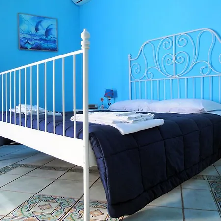 Hébergement de vacances Garibaldi House Naples