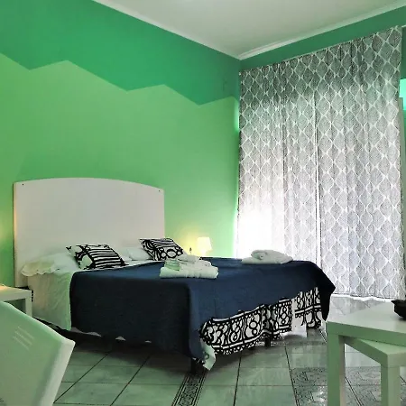 Hébergement de vacances Garibaldi House Naples